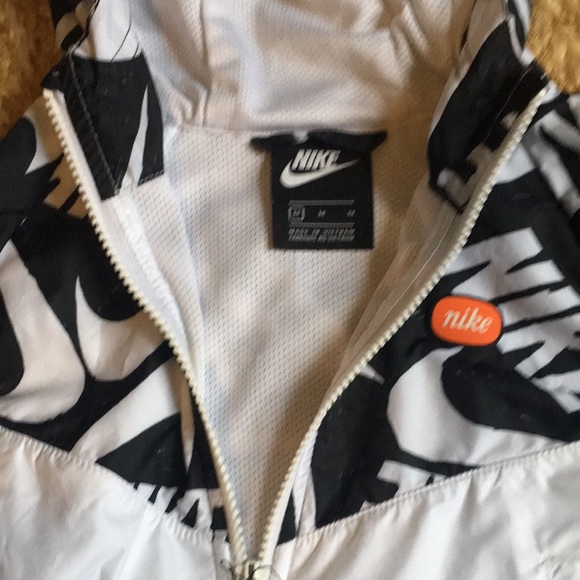 Girls Nike cropped jacket - Picture 3 of 3